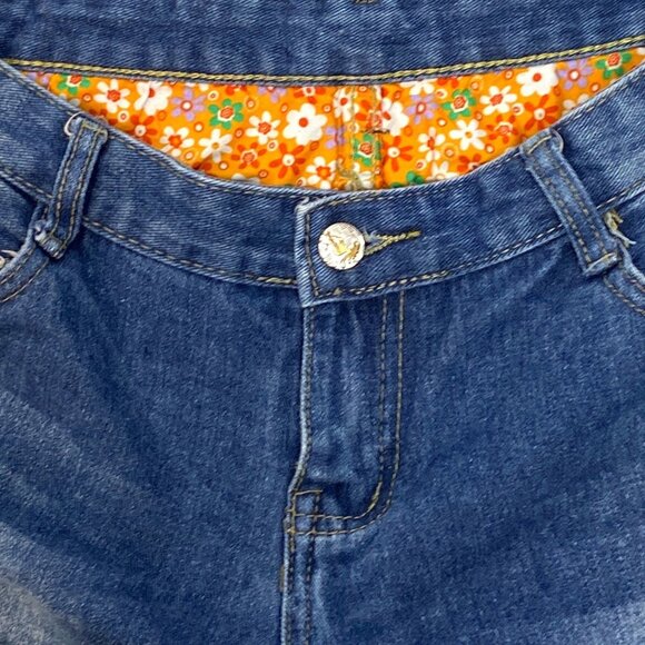 Jeans Low Rise Y2K Style Distressed Cut-Off Raw Hem Denim Blue Jean Shorts Sz 33 - Picture 3 of 9